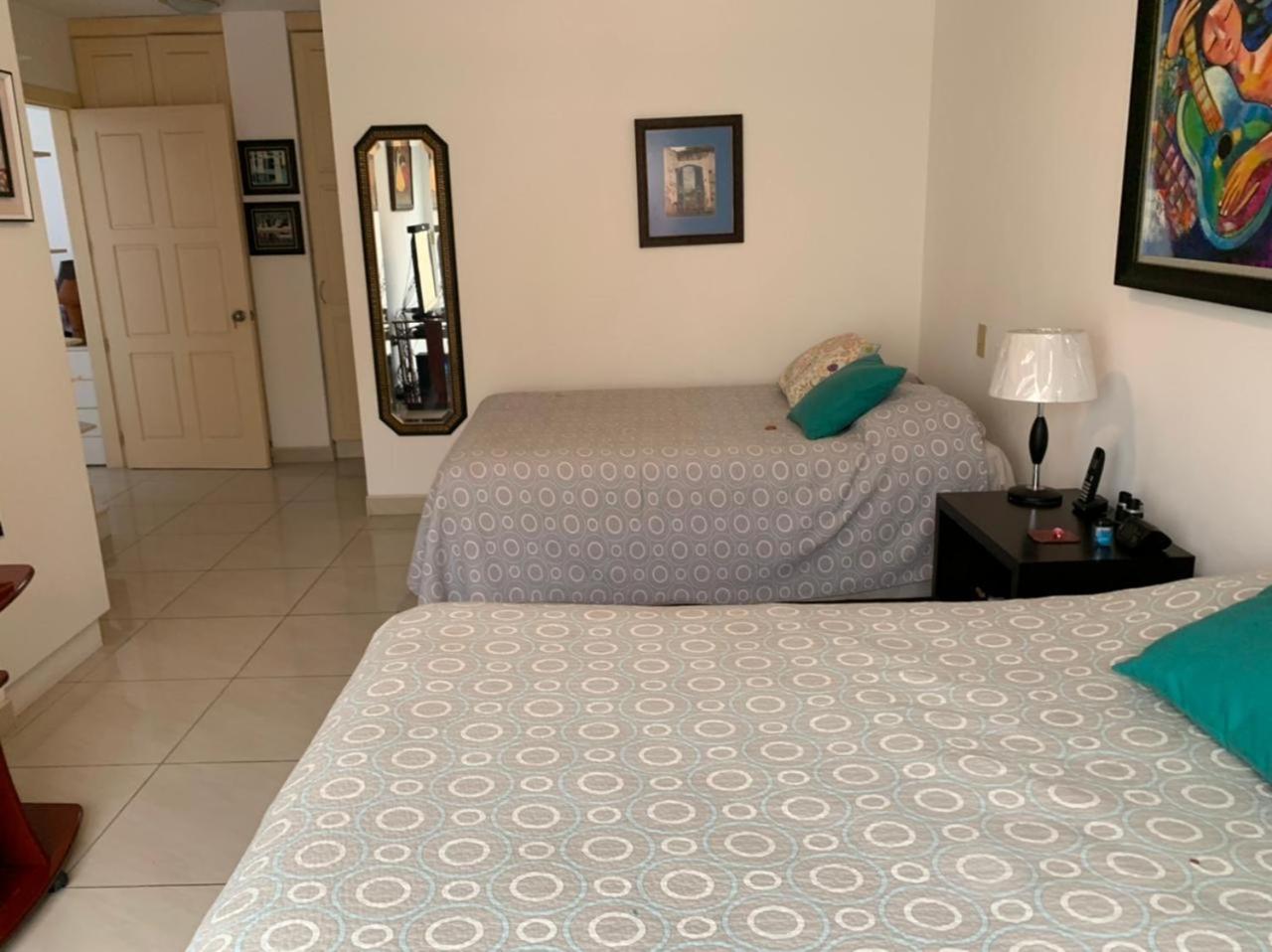 Bed and Breakfast Campus Residencias à Quito Extérieur photo